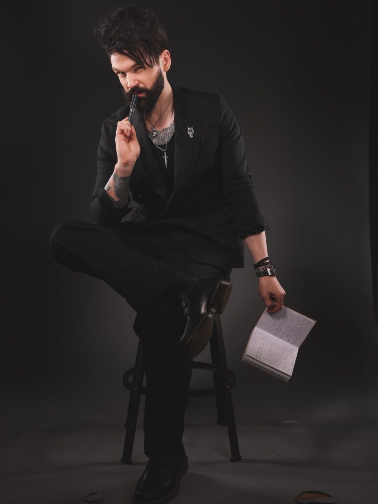 Colin Cloud