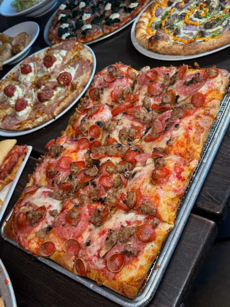 pizza rock