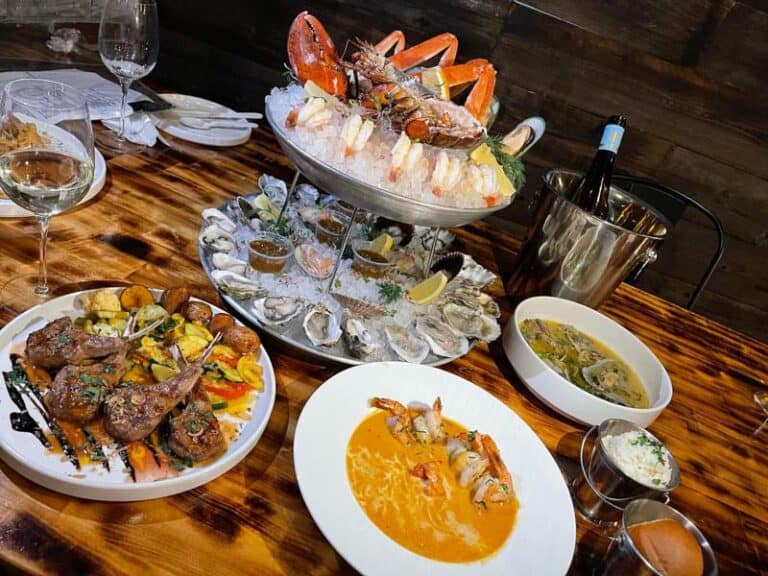 20 Best Seafood Restaurants In Las Vegas 20 best seafood restaurants in las vegas