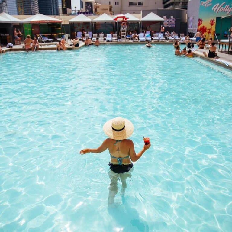 Planet Hollywood Las Vegas Pool: Hours, Prices
