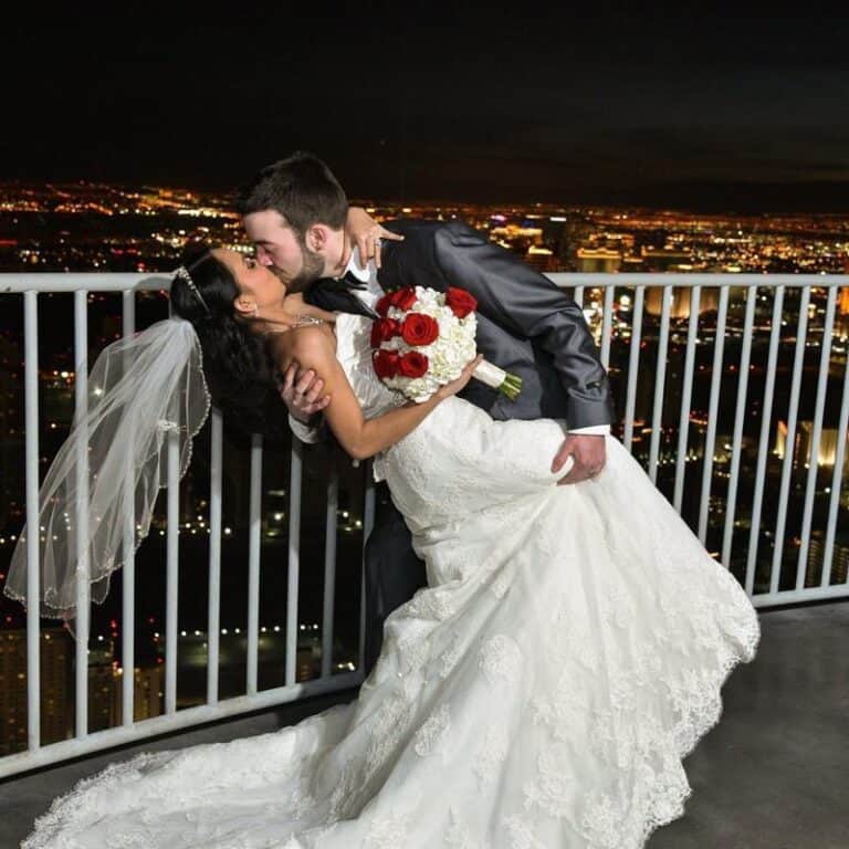 11 Best Las Vegas Hotel Wedding Packages: $95 $55 000